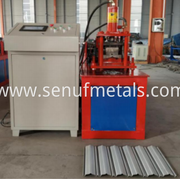 Roll Shutter Door Machine 9